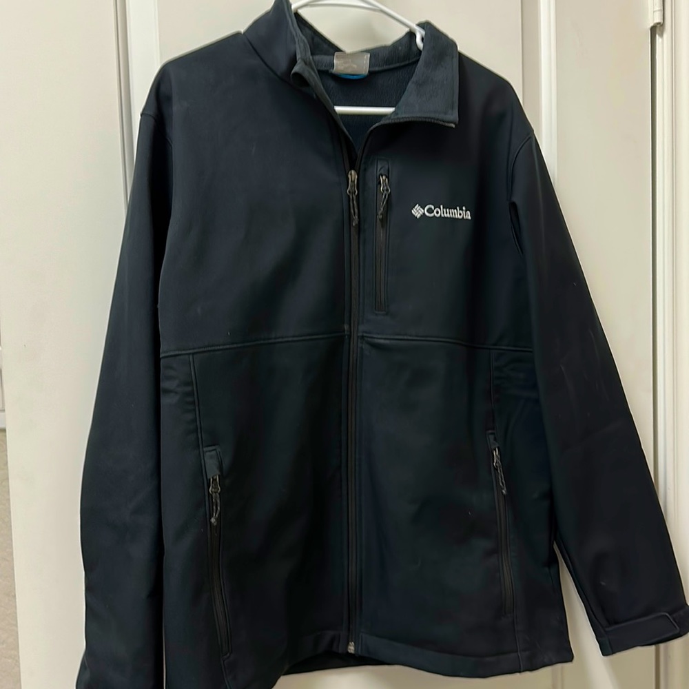 Columbia black men’s jacket size large